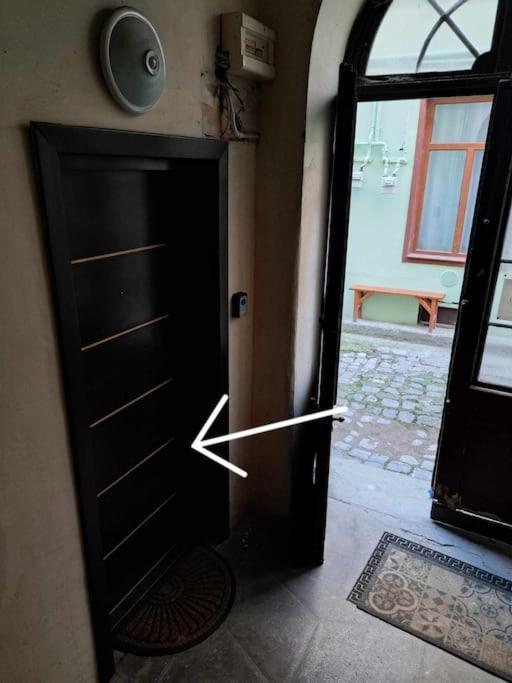 Sofia'S Home Comfy Studio In The Old Town Braszów Zewnętrze zdjęcie