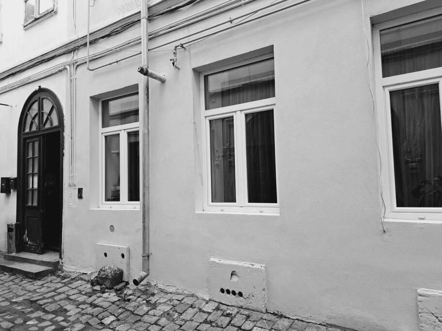 Sofia'S Home Comfy Studio In The Old Town Braszów Zewnętrze zdjęcie